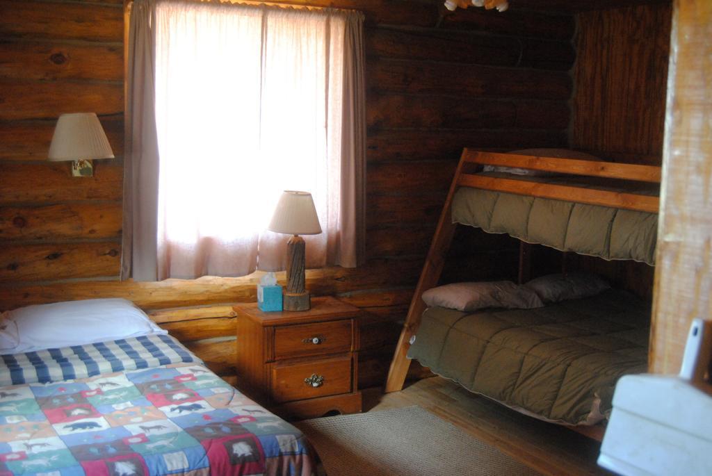 Medicine Bow Lodge Tenmile ภายนอก รูปภาพ